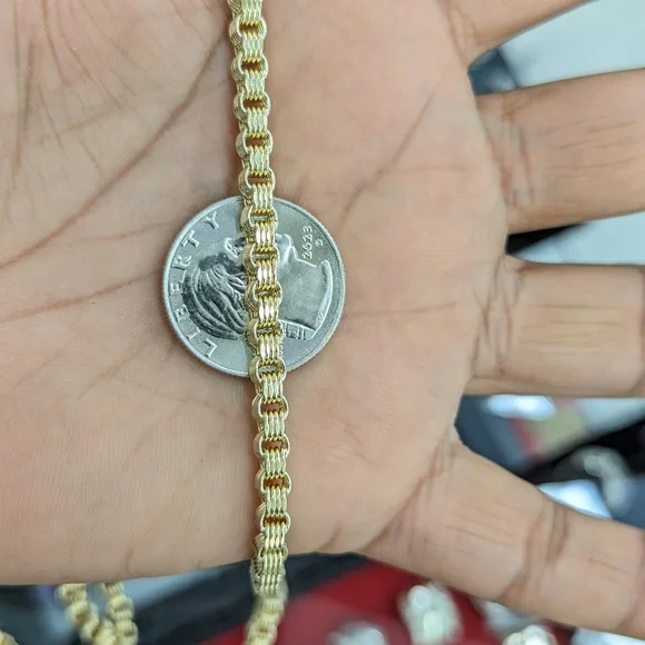 10kt Real Gold Box Byzentine chain 4.1mm 22 inches